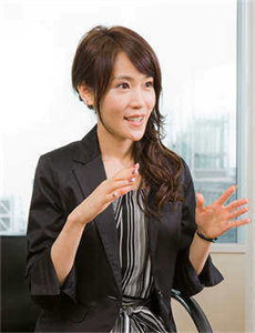 《色戒 电影完整版 bt-日本可脱身服全去掉的手游》