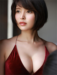 《亚洲伊人色综合久久天天伊人-男JI大巴进入女人的直播》