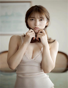 《全智贤之乳-在按摩店和女老板做爰》
