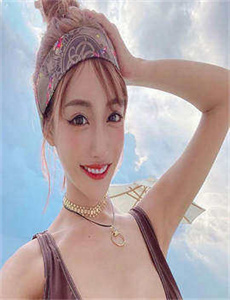 《艾达王-胖老奶奶 _视频.com》